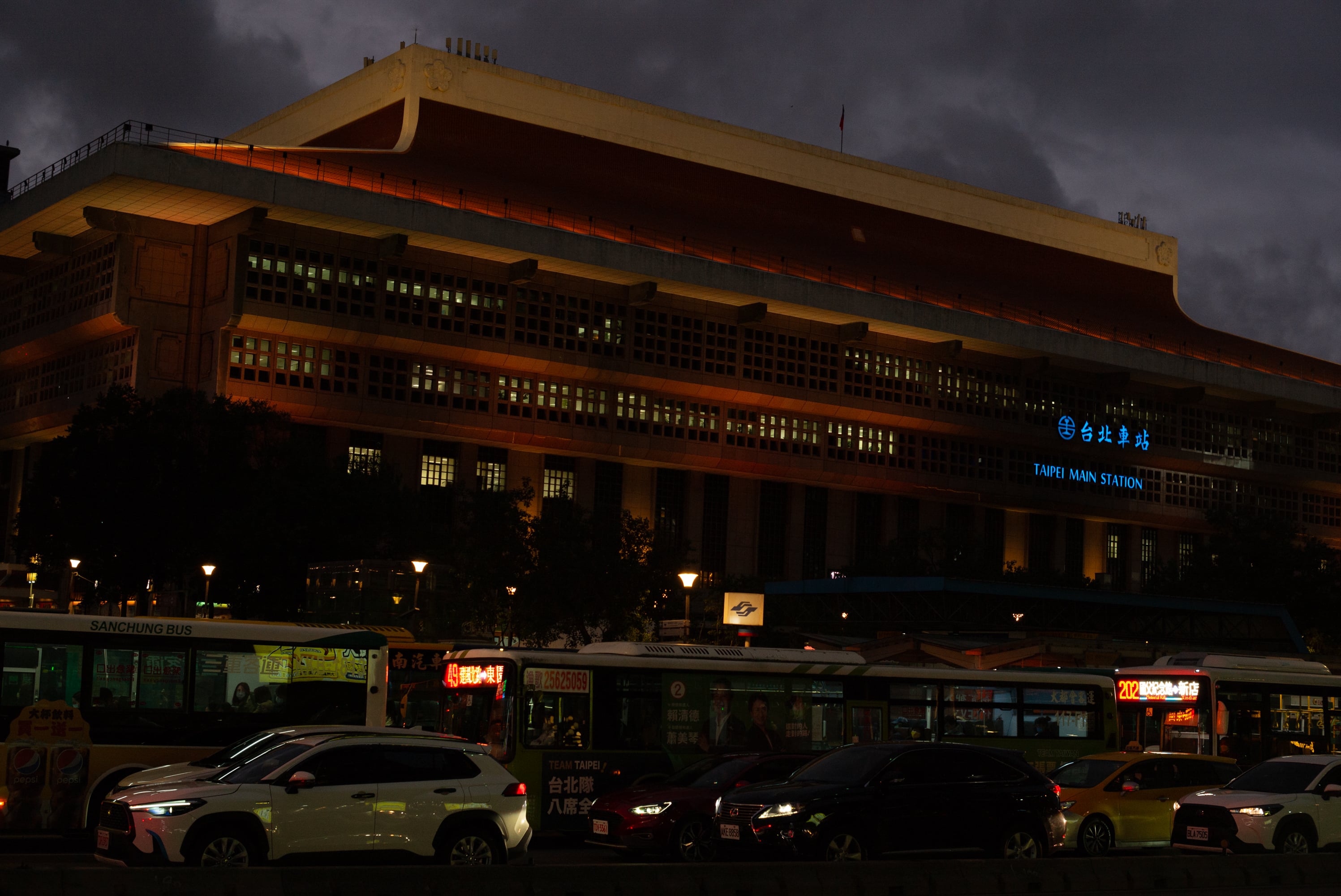 2023.12 - Taipei Station, Taipei City, Taiwan